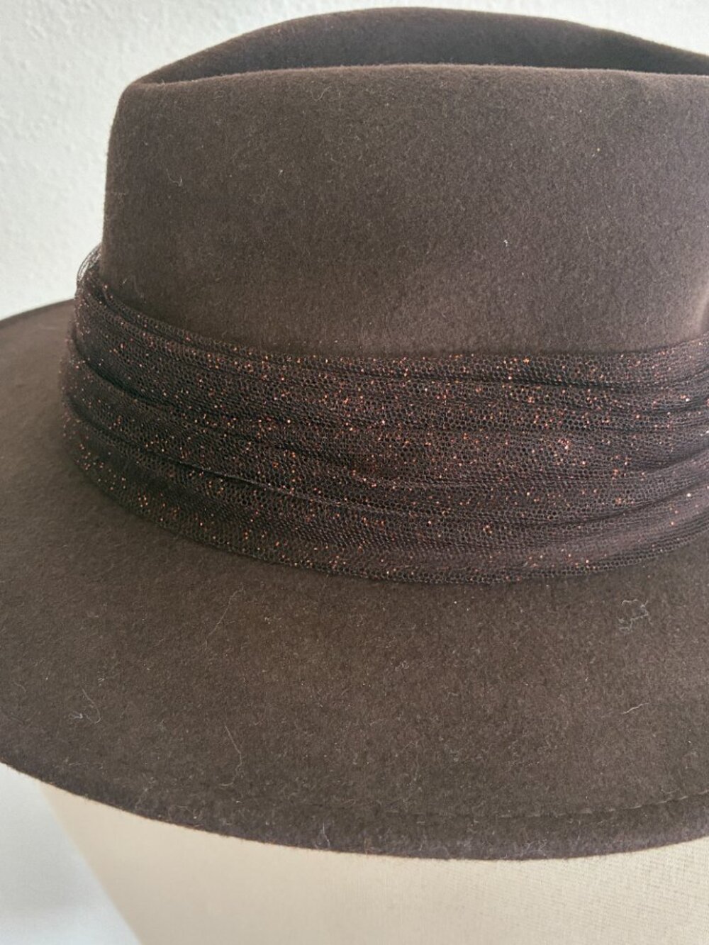 Eugenia Kim Wool Felt Hat Brimmed Fedora Metallic Glitter Tulle - Picture 2 of 9